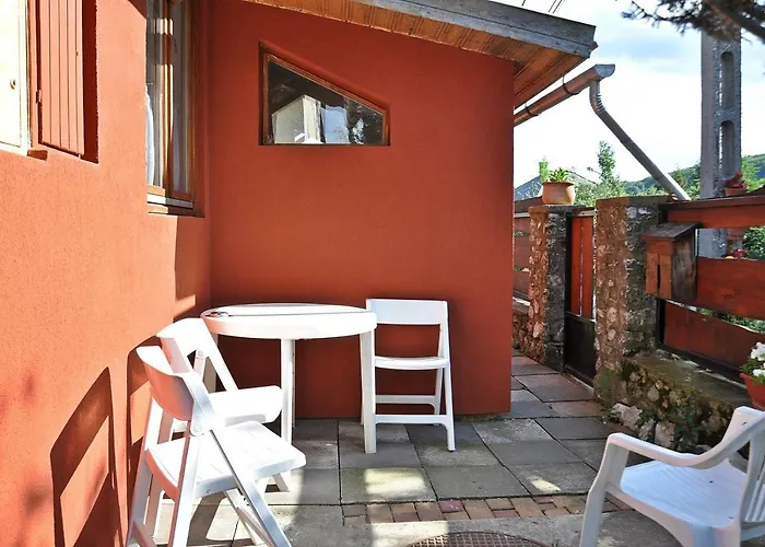 Katalin Vendeghaz Bukkszentkereszt